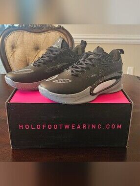 HOLO Black Women's Athletic Sneakers with Gray Sole